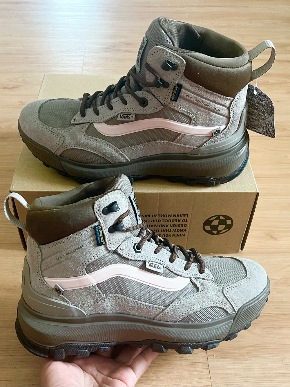 Vans MTE Crestline Waterproof Boot - Women's 9.0 US